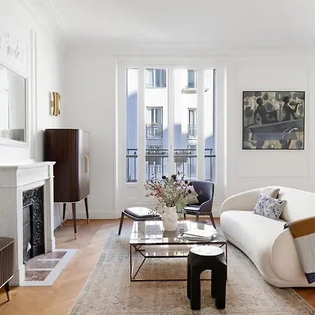 Mendes, De Prestige Parisien Apartment *